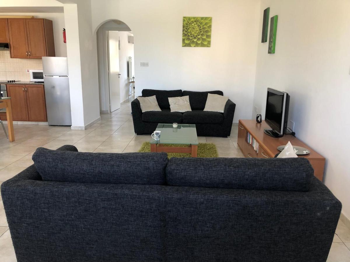 Ferienwohnung Paphos - Tala Riviera Apartmant Exterior foto